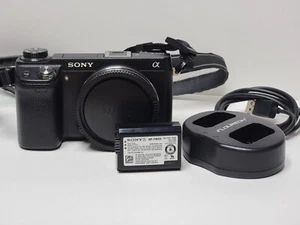 Sony Alpha NEX-6 16.1MP Digital Camera - Black (Body Only) - Picture 1 of 7
