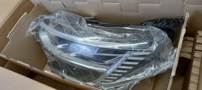 Original RENAULT Megane IV Scheinwerfer LED Links 260602024R - Bild 1 von 4