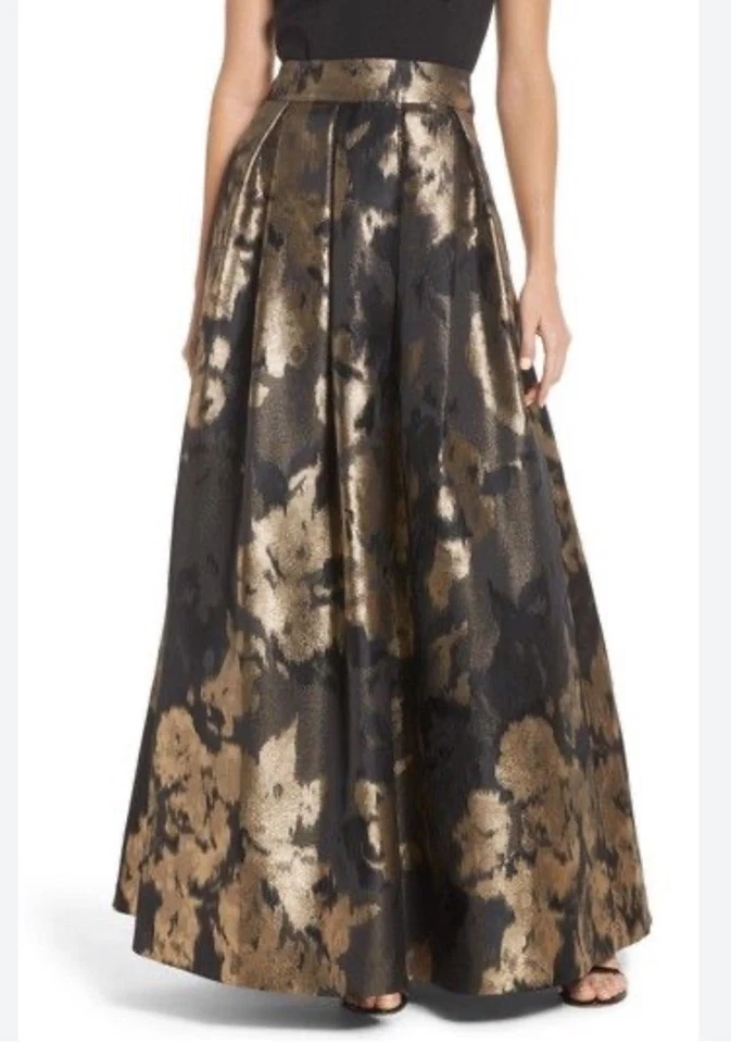 Maxi Falda de Baile Jacquard Metálica Eliza J Dorada Negra Línea A Formal Talla 6 Foto 1 de 4