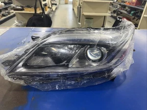 Left Driver Side Headlight Fits 2018 2019 2020 Toyota Camry L LE SE LED - Picture 1 of 17