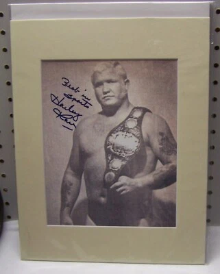 Harley Race Matted 签名照片 带真品证明 WWWF NWA 请阅读 * * 奖金 * * — 第 1/2 张图片