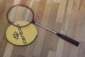 Vintage CARLTON - Badminton Racket with Yellow Case - Picture 1 of 11