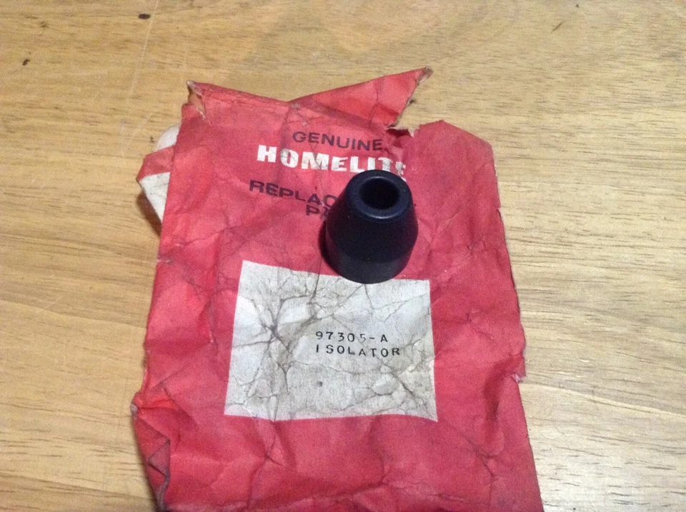 HOMELITE 97305 97305-1A anti vibration buffer mount 8800 MP88 540 DM54 MP38 OEM! Foto 1 de 1