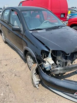 Bomba de dirección asistida usada se adapta a: Toyota Echo 2000 grado A Foto 1 de 4