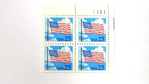 Scott #2278 USA 4er Block 25c Briefmarken Flagge und Wolken - Bild 1 von 1