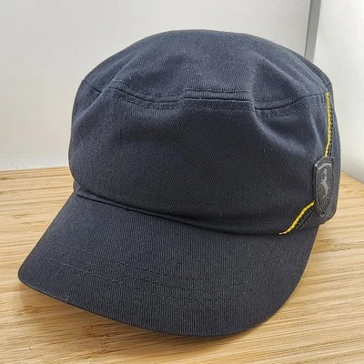 Gorra Ferrari Cadet, Gorra Negra, Logo Escudo Negro, Marca Puma Correa Ajustable Foto 1 de 4