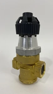 Miyawaki RE1 3/4"NPT Valvola di riduzione della pressione ad azione diretta 230PSIG Max - Foto 1 di 7