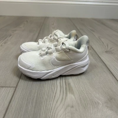 Nike Star Runner 4 Kids Toddler Size 5C White Athletic Shoes Sneakers - Image 1 of 4