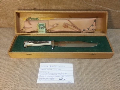 Original Early 1972 Era Puma #6376 Bowie SER#7120 Original Sheath, Wood Case - Image 1 of 4