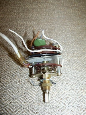 SANSUI 1000A PHONO TAPE AUX SWITCH GOOD PART - Image 1 of 2