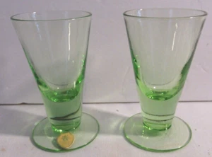 Mini jarrón verde vintage Kosta Trelle-Borg Shot Glass (2) - Imagen 1 de 4