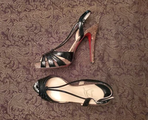 Christian Louboutin Activa Patent Leather Peep Toe Stiletto Heel Slingback sz 40 - Picture 1 of 18