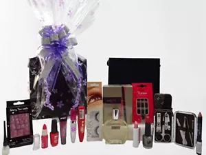 Luxus Beauty Paket für Damen, Parfum & Make Up Geschenkkorb für Sie - Bild 1 von 4