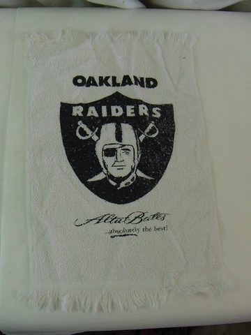 VTG OAKLAND RAIDERS ALTA BATES - LITTLE GOLF TOWEL Cover