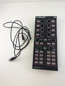 ISSUES TRAKTOR KONTROL X1 NATIVE INSTRUMENTS DJ CONTROLLER MUSIC - Picture 1 of 17