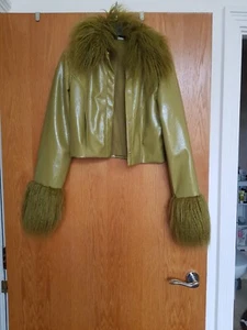 H&M Green Faux Fur Short Jacket Size Xs - Picture 1 of 9