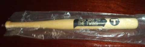 Minnesota Twins Metro Transit This Way To The Twins Wooden Baseball Bat Pen Cover