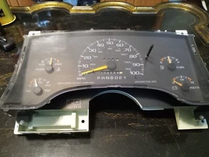 1996 (95-97) Chevrolet S10 Blazer/GMC Jimmy-Sonoma Gauge Cluster - Picture 1 of 4