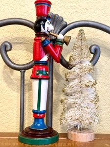 DE COLECCIÓN KURT ADLER NAVIDAD MADERA SOLDADO CANDELABRO 12" H - Imagen 1 de 5