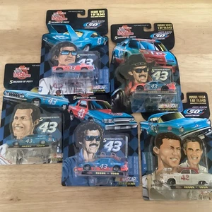 Lot of 5 Racing Champions 5 Decades Of Richard Petty #43 NASCAR Diecast 1/64 - Bild 1 von 6