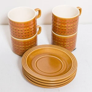 Hornsea Saffron 1970's Coffee / Tea Cups and Saucers 1977 Set Of Four 4 - Picture 1 of 7