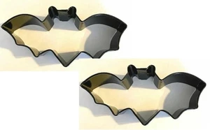 2 HALLOWEEN COOKIE CUTTERS BAT Wilton standard size metal or Batman Theme - Picture 1 of 2