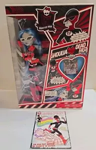 MONSTER HIGH Ghoulia Yelps DEAD FAST SDCC 2011 Deadfast Garrett Sander Signed ❤ - Picture 1 of 11