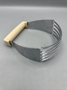 Vintage EKCO Chromium Plated Dough Pastry Blender Cutter With Handle Baking Tool - Picture 1 of 6