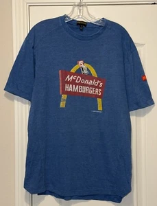 McDonalds Apparel Collection Retro Mitarbeiter Uniform T-Shirt First Edition Medium - Bild 1 von 7