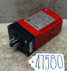 Red lion controls VFC10000 convertor (inv 47580) - Picture 1 of 3