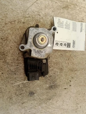 Caja de transferencia cambio motor/actuador 2010 750li Sku#4179423 Foto 1 de 4