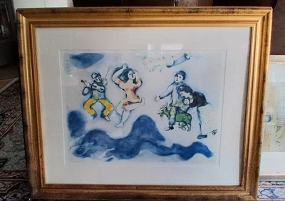 "Die Gefährten Charlots", von Marc Chagall  als signierte Reproduktion  - Bild 1 von 3