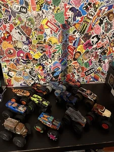 Monster Jam & Hot Wheels Trucks Bundle - X 12 FAST P&P MIXED BUNDLE #2 - Picture 1 of 9