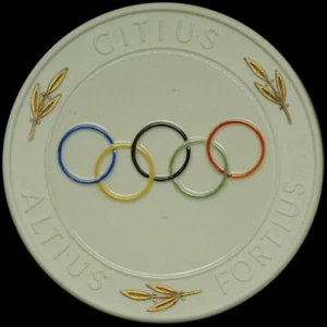 OLYMPIA: Porzellan-Medaille (1956). BERLIN - NATIONALES OLYMPISCHES KOMITEE DDR. - Bild 1 von 2