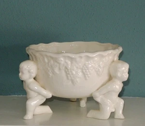 Vtg Lefton Renaissance Valentine Cherubs Angels Footed Bowl Candy Dish JAPAN - Picture 1 of 9