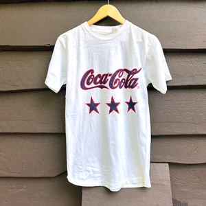 Vintage Coca Cola Crew Neck T Shirt M L Made In USA 80s 90s Single Stitch Coke - Picture 1 of 11