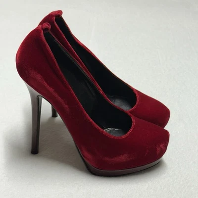 Zapatos de salón Fendi de terciopelo para mujer 38,5 Italia plataforma rojo oscuro Foto 1 de 4