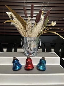 Vintage glänzend Brite rot türkis & blau Glas Glocke Weihnachtsschmuck - Bild 1 von 11