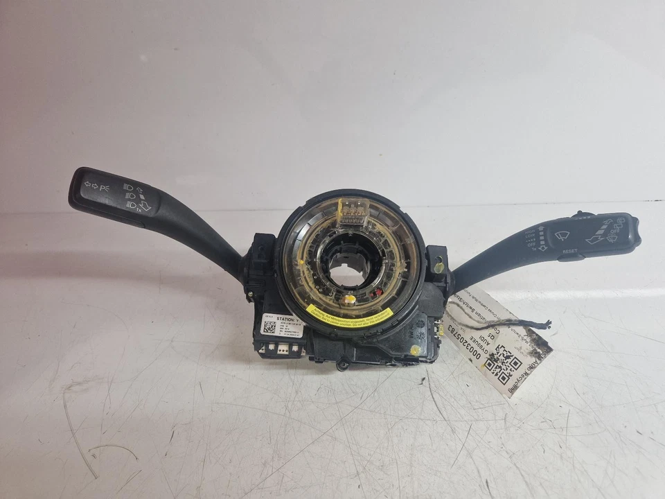 AUDI Q5 MK1 2009 INDICADOR LIMPIAPARABRISAS COLUMNA DIRECCIÓN TALLOS 8K0953502BJ4PK Foto 1 de 4