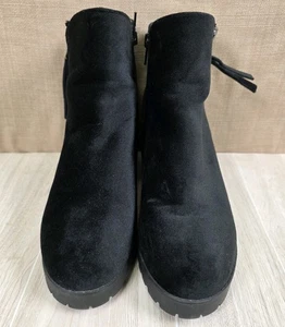 In Solia Spring Black Suede Side Zip Block Heel Ankle Boots Women's Size 8.5 - Picture 1 of 10