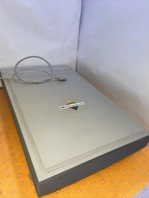 Vintage HP ScanJet 6100C C6260A Flatbed scanner A4  600 dpi SCSI (No USB) - Image 1 of 4