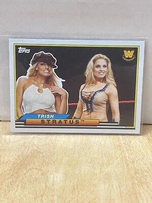 Trish Stratus 2018 Topps WWE Heritage - Big Legends #BL-49 - - Image 1 of 2
