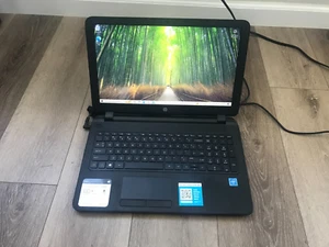 HP 15-1233wm 15.6" Intel Celeron N3050 1.60GHz 4GB RAM 500GB HDD Win 10 Home - Picture 1 of 22