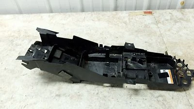15 FZ09 FZ-09 FZ09 Yamaha rear back inner fender tray - Image 1 of 4