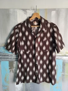 LEVI'S Shirt Mens Hawaiian Resort Tropical Vacation Size S Relaxed Fit 20" p2p - Picture 1 of 7