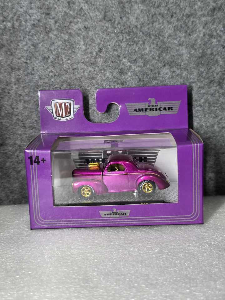 M2 Machines Detroit Muscle 1970 Ford Torino GT 429 CJ Car Model - 1:64