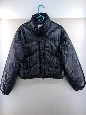 Chaqueta Zara Mujer Mediana Negra Imitación Cuero Puffer Cremallera Recortada Abrigo de Invierno Foto 1 de 4