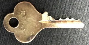 Llave de colección SYEN Eagle Lock SOLO COPIA - Imagen 1 de 1