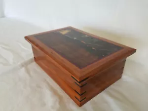 Small Almond box w/ landscape panel - Picture 1 of 8