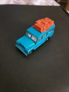 VINTAGE MATCHBOX #12 BLUE LAND ROVER SAFARI MADE IN ENGLAND BY LESNEY 1967 - Picture 1 of 5